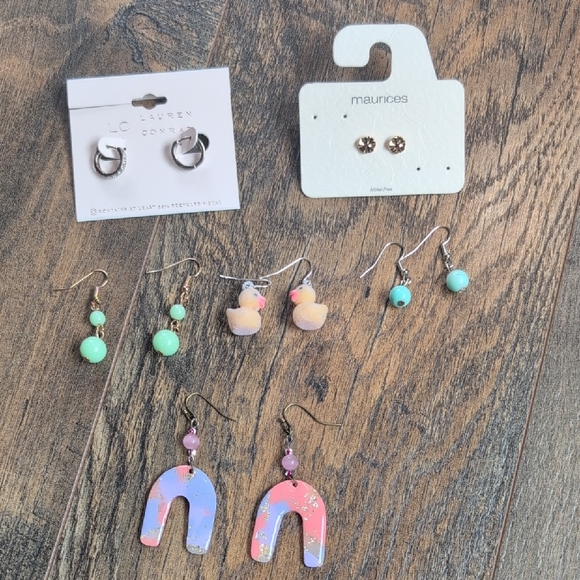 Earring Bundle - Picture 1 of 8